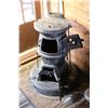 Image 4 : Antique McClary London Caboose Cast Iron Stove (27" Dia. Base, 32" Tall)