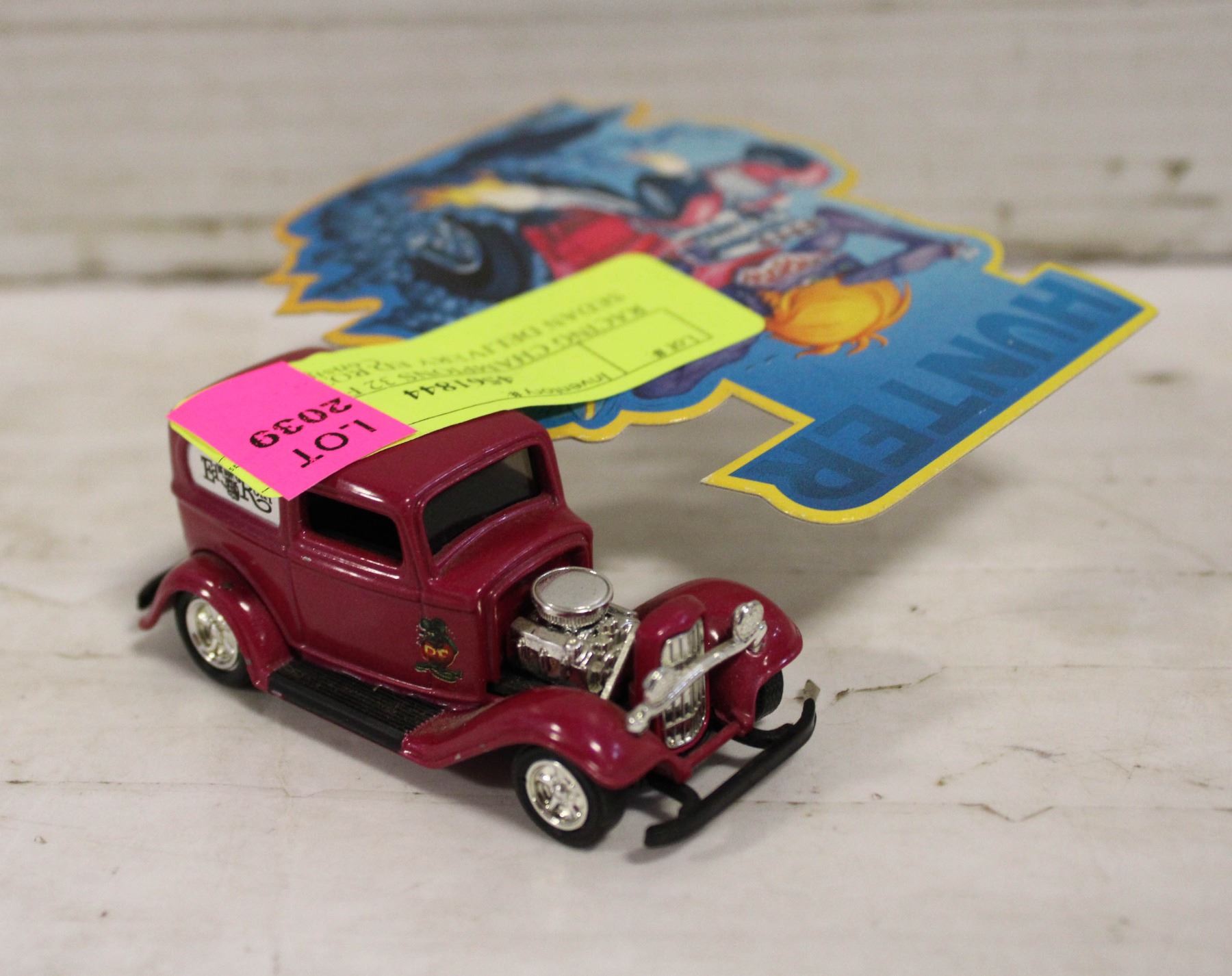 RACING CHAMPIONS 32 FORD SEDAN DELIVERY ED ROTH RA