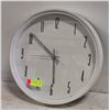 Image 1 : QUARTZ MODERN WALL CLOCK 15"