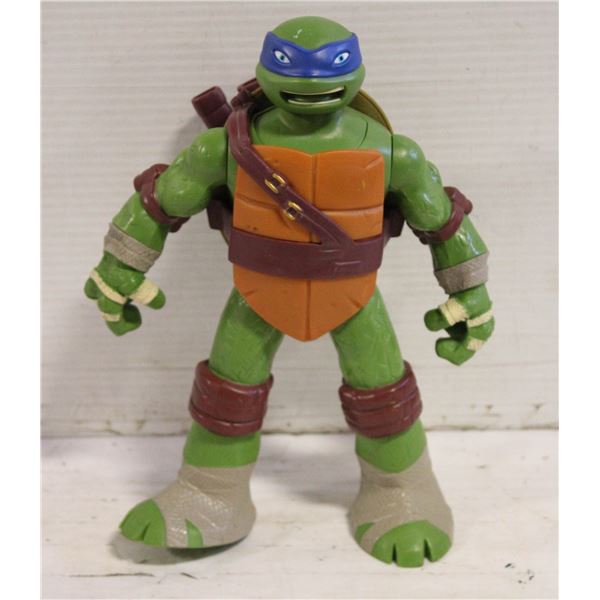 TEENAGE MUTANT NINJA TURTLES LEONARDO