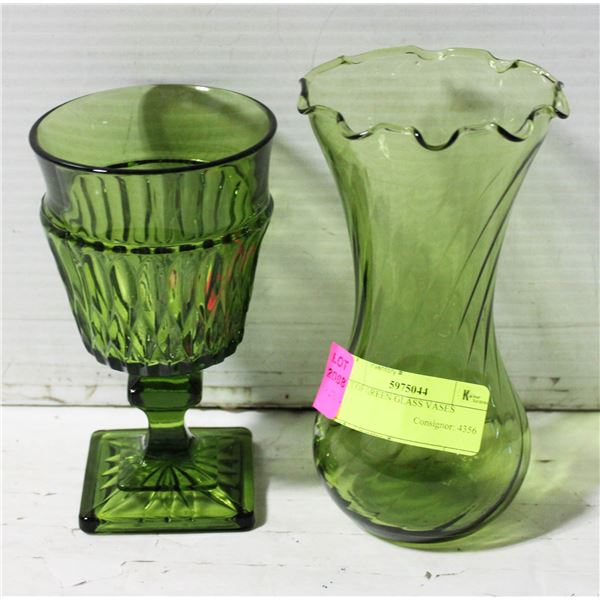 SET OF GREEN GLASS VASES