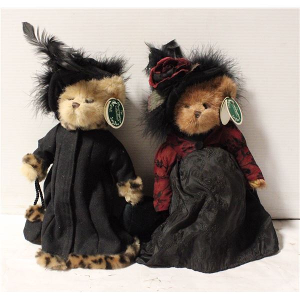 2 BEARINGTON COLLECTION DOLLS - SABRINA