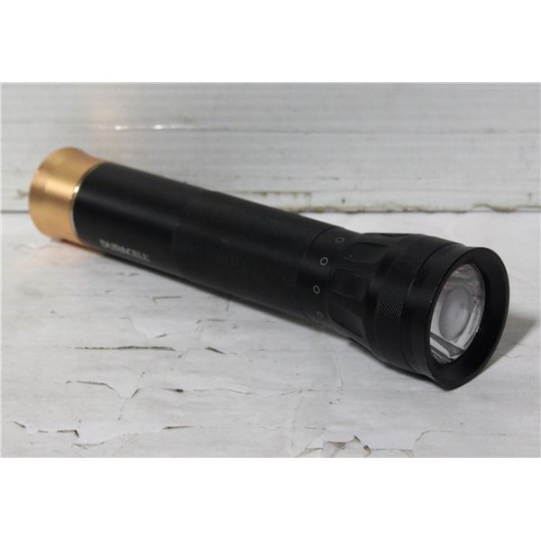 DURACELL HEAVY DUTY FLASHLIGHT