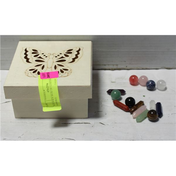 WOODEN BOX OF GEMSTONES (7 MARBLE