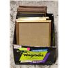 Image 1 : ASSORTED MEDIUM SIZE FRAMES