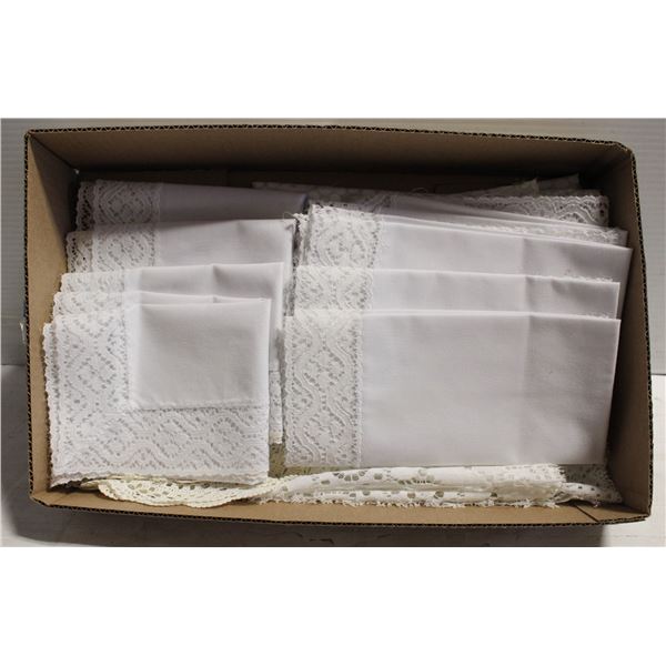 LACE TABLE CLOTHS & NAPKINS