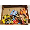 Image 1 : FLAT WITH COLLECTION OF TOY DINOSAUR