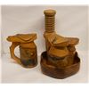 Image 1 : ASSORTED WOOD CRAFTED ITEMS