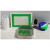 Image 1 : SWAG SMOKER STASH ACCESSORIES GIFT BAG
