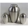 Image 1 : SET OF 3 PEWTER URNS - NEW