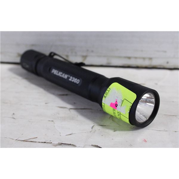 PELICAN PROGEAR 2360 LED FLASHLIGHT, BLACK