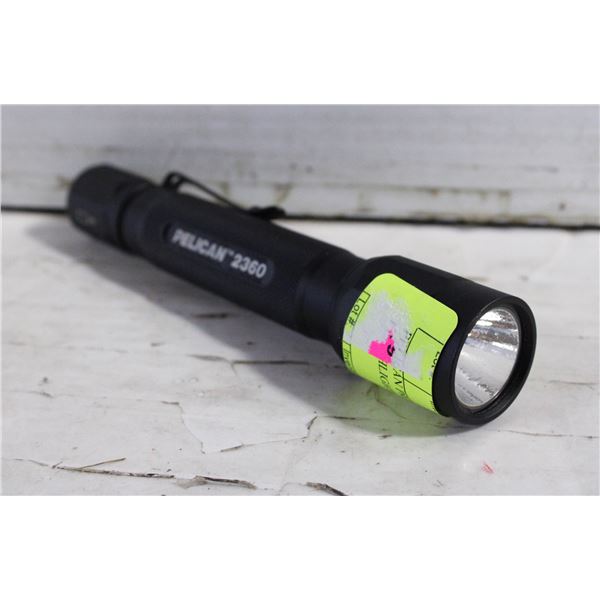 PELICAN PROGEAR 2360 LED FLASHLIGHT, BLACK