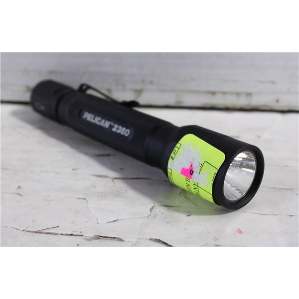 PELICAN PROGEAR 2360 LED FLASHLIGHT, BLACK