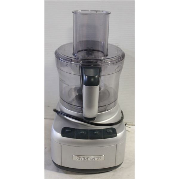 CUISINART FOOD PROCESSOR