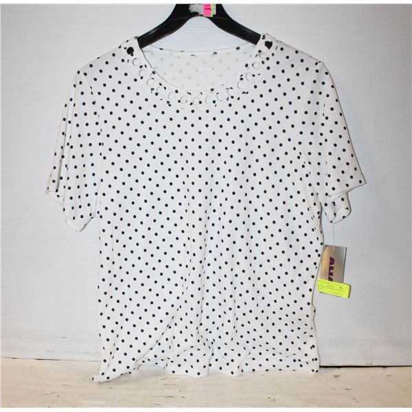 NEW ALIA NAVY/WHITE TOP SIZE L W/TAGS