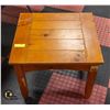 Image 1 : SOLID WOOD COFFEE SIDE TABLE - KNOTTY PINE