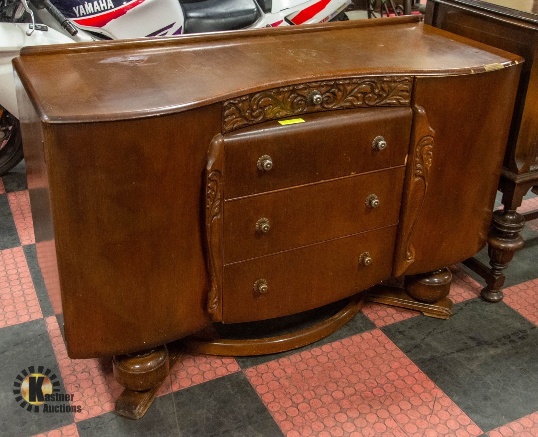 ANTIQUE ART DECO