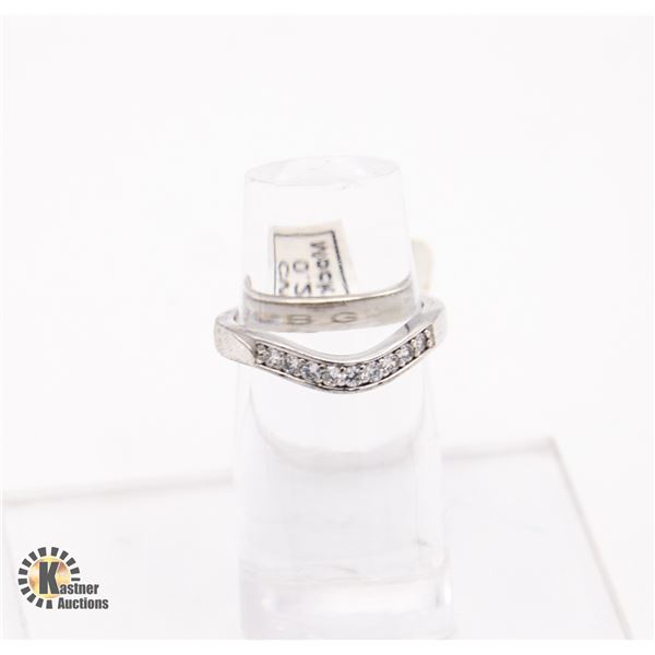ESTATE LADIES RING SIZE 6.5 0.25CT TW