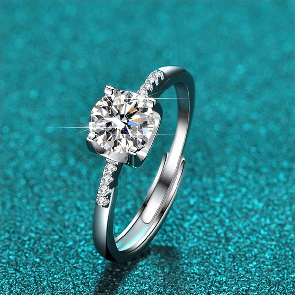 1 CT GRA CERTIFIED BRILLIANT CUT MOISSANITE