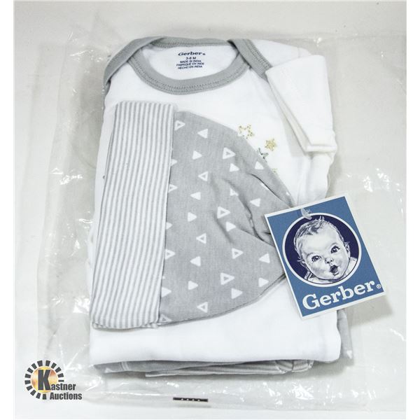 BRAND NEW GERBER BABY ONESIES 4 PIECE SET 3-6 MTHS