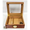 Image 1 : SOLID WOOD CIGAR HUMIDOR CASE WITH GLASS
