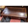 Image 1 : DARK OAK COFFEE TABLE W/DRAWERS H-16" W-22.5"