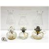 Image 1 : 3 OIL LAMPS