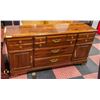 Image 1 : PINE WOOD DRESSER H-31" W-17.5" L-60"