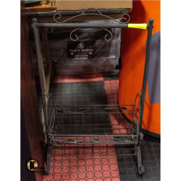 METAL BASKET HANGER 17X11X29 INCH
