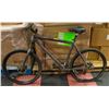 Image 1 : CANNONDALE MOUNTAIN BIKE NEEDS TIRES REPAIRED