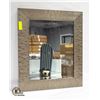 Image 1 : MIRROR 22.5" X 27"