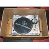 Image 1 : TURNTABLE WITH USB