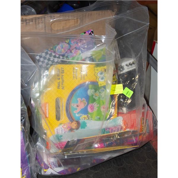 BAG OF ACTIVITY SETS DORA/SPONGEBOB