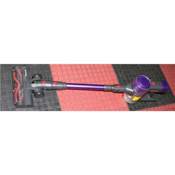WLUPEL VACUUM (WORKS NO CHARGER)