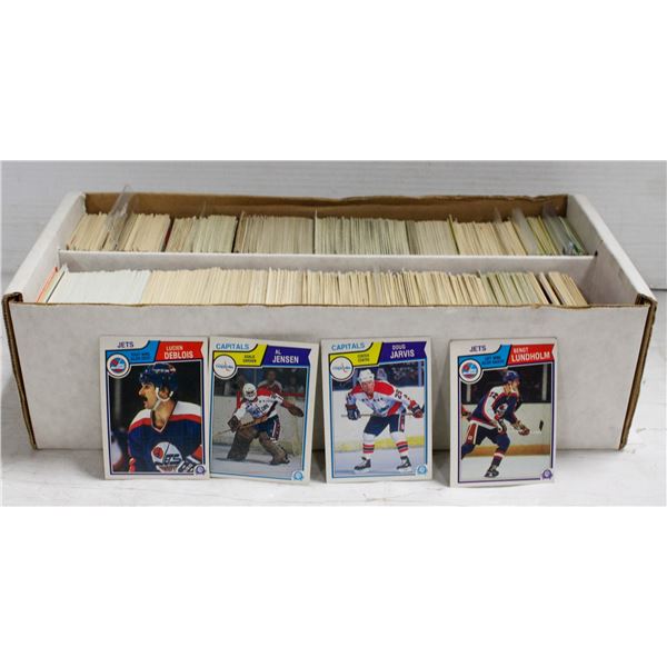 BOX OF ASSORTED NHL CARDS