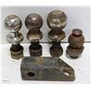 Image 1 : 4 BALL RECEIVERS 2X 2", 1X 2-5/6" 1X 1-7/8" PLUS
