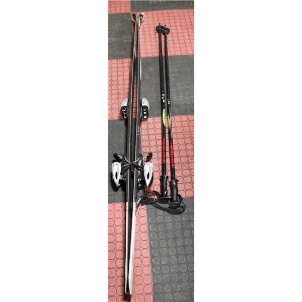 HEAD SKIS WITH PUSH POLES