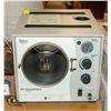 Image 1 : STERILIZING UNIT