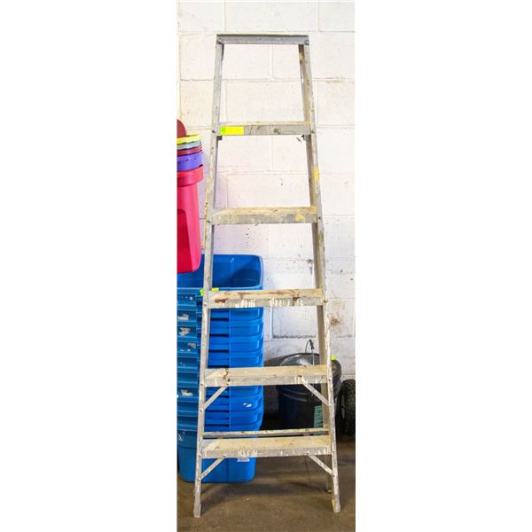 6FT LIGHTWEIGHT ALUMINUM STEP LADDER