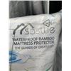 Image 2 : Sasttie Waterproof Bamboo Mattress Protector-Queen