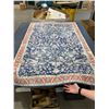 Image 1 : 4ft x 6ft Area Rug
