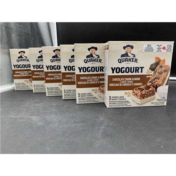 Quaker Yogourt Chocolate Chunk Almond Granola Bars (6 x 175g)