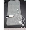 Image 1 : Extra Long Heating Pad with 10 Settings