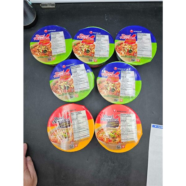 Nonghim Bowl Noodles Hot & Spicy & Spicy Chicken Flavour (7 x 86g)