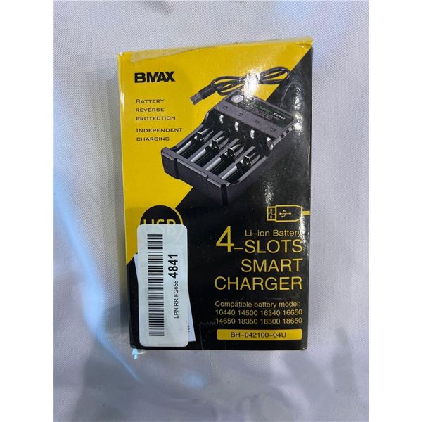 BMax 4 Slots Smart Charger