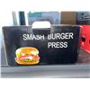 Image 2 : MUGTUTU Stainless Steel Burger Press, 6.3 Inch Smash Non-Stick Smooth Hamburger Bacon Grill Press Pe