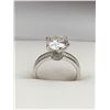 Image 1 : 2.80 CT GRA CERTIFIED MOISSANITE VVS D COLOR SET IN A 6 CLAW HEAD WITH 30 ROUND CUT CUBIC ZIRCONIUM