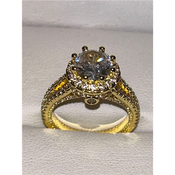 Ladie Brilliant Cut 1.0 Carat Solitaire Claw Set .925 Engagement ring