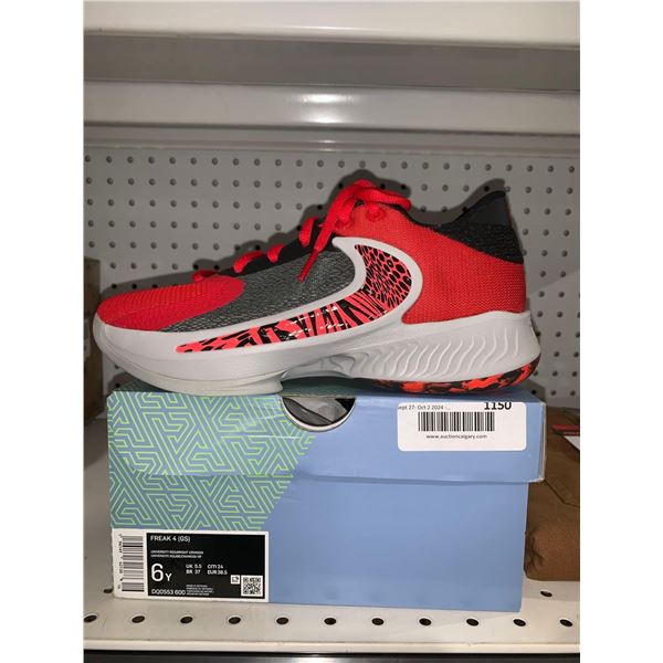 Nike Freak 4 GS University Red / Bright Crimson Size 6Y Runners