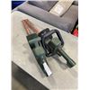 Image 1 : 2 ELECTRIC HEDGETRIMMERS